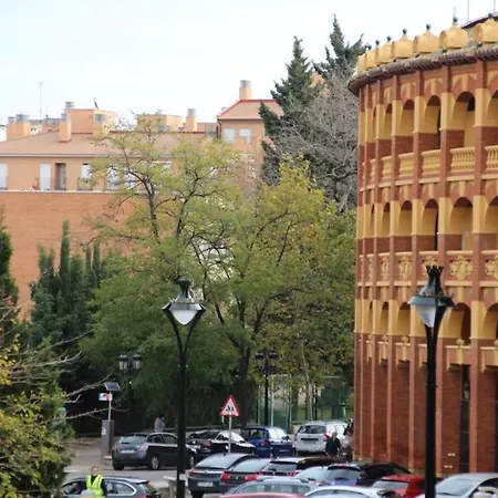 Apartment Amplio Plaza De Toros Saragossa